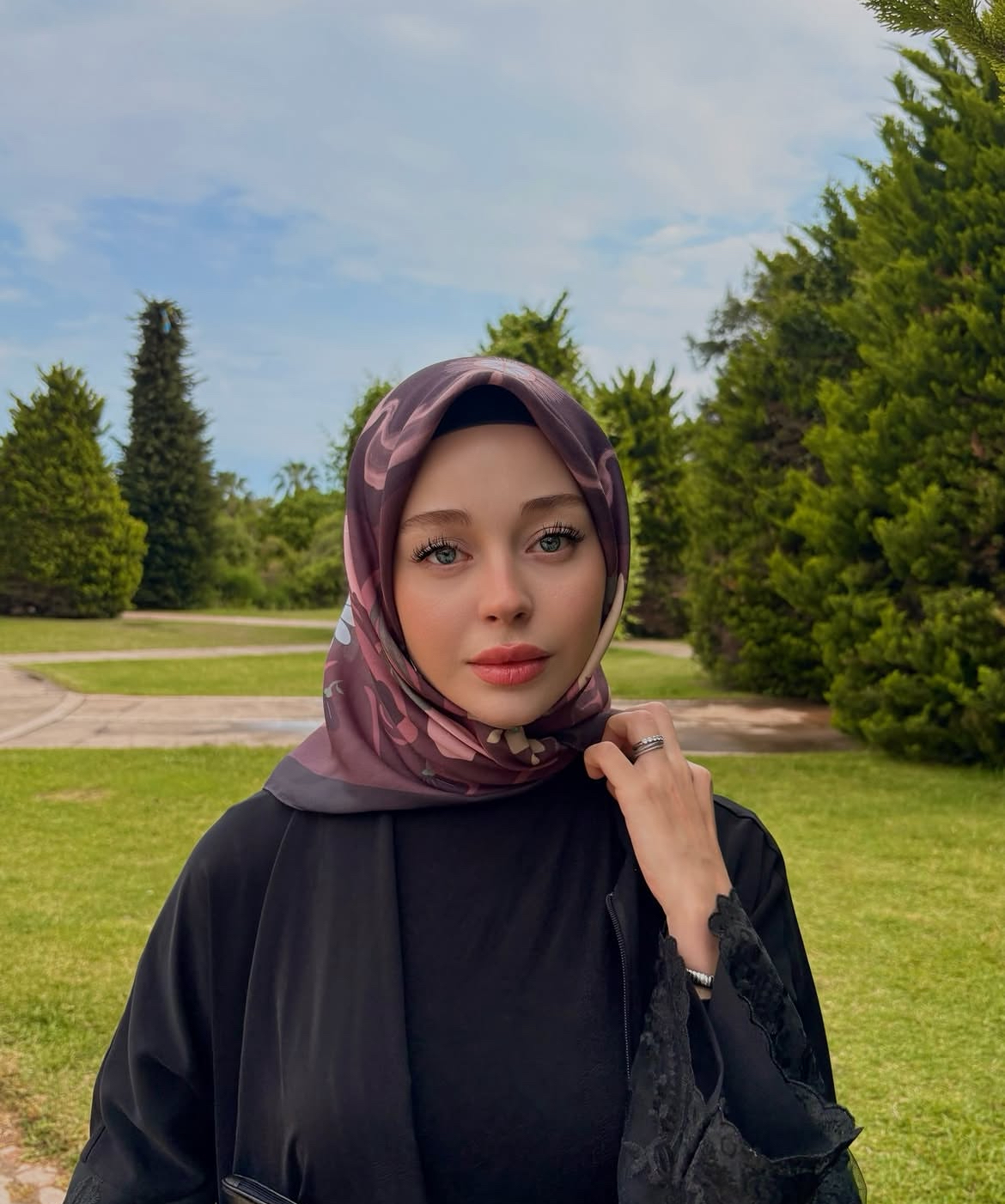Oltu Beni Hissettiren Kadın Escort Gülay